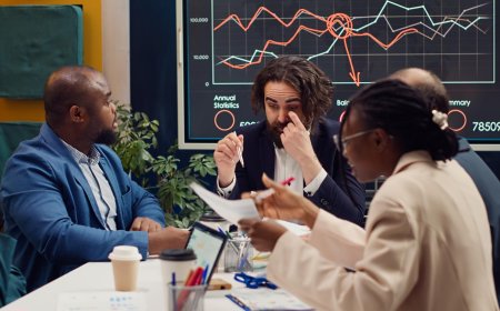 The Heartbeat of Modern Leadership: Weaving Vision, Humanity and Grit